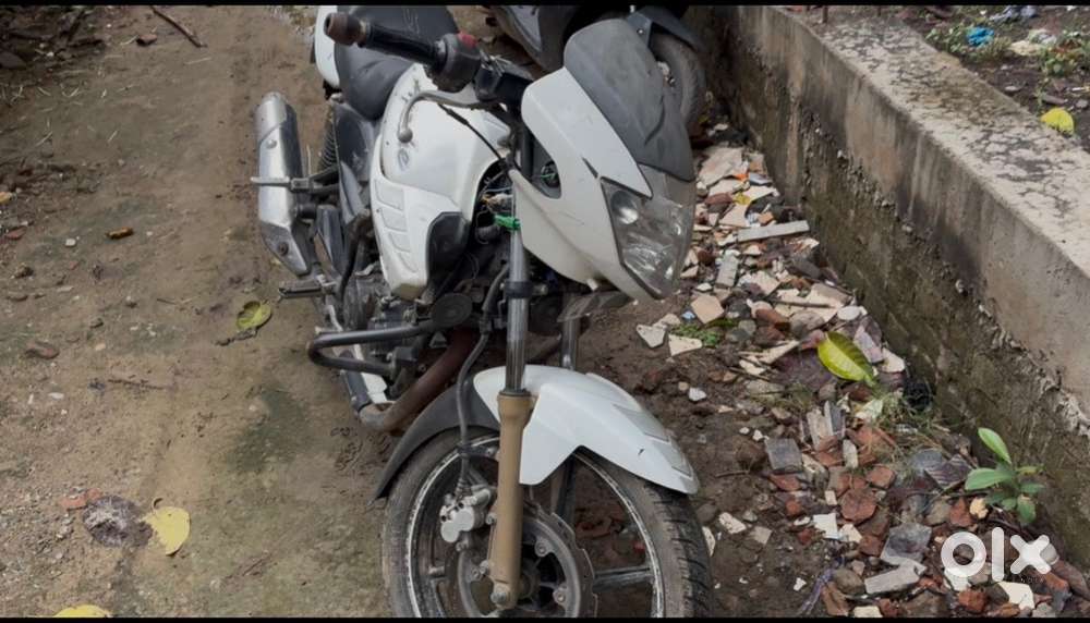 Apache RTR 180CC 2015model