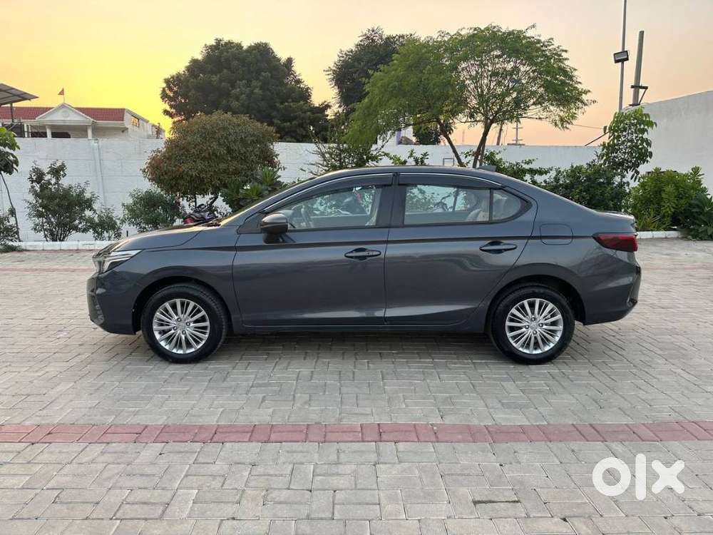 Honda City 1.5 V 5TH GEN i-VTEC MT, 2022, Petrol