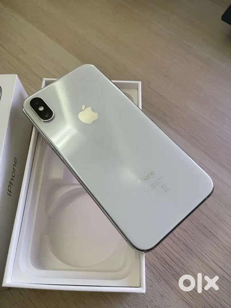 New year offer I phone xs 256 gb  with bill box or cod