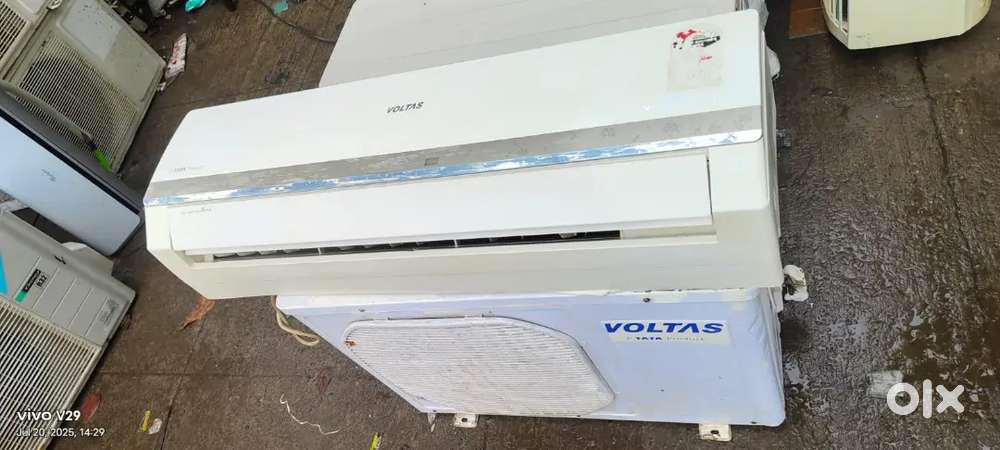 Voltas window AC 1&1.5 ton working condition