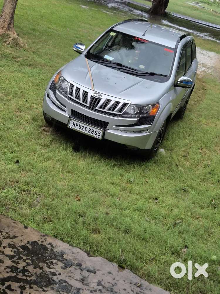 Achi car hai  mailej bi  thik hai