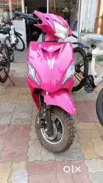 Electric scooty technician (mistry)