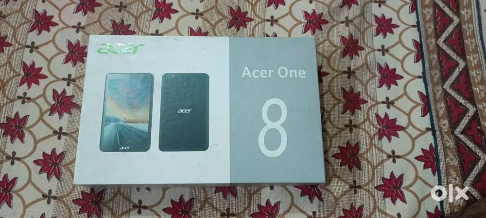 Acer One T4 - 82 L