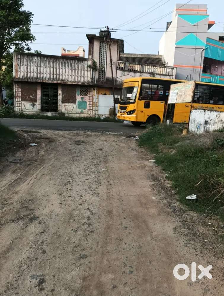 Plot sale in Killsirupakkam Village bus stop
