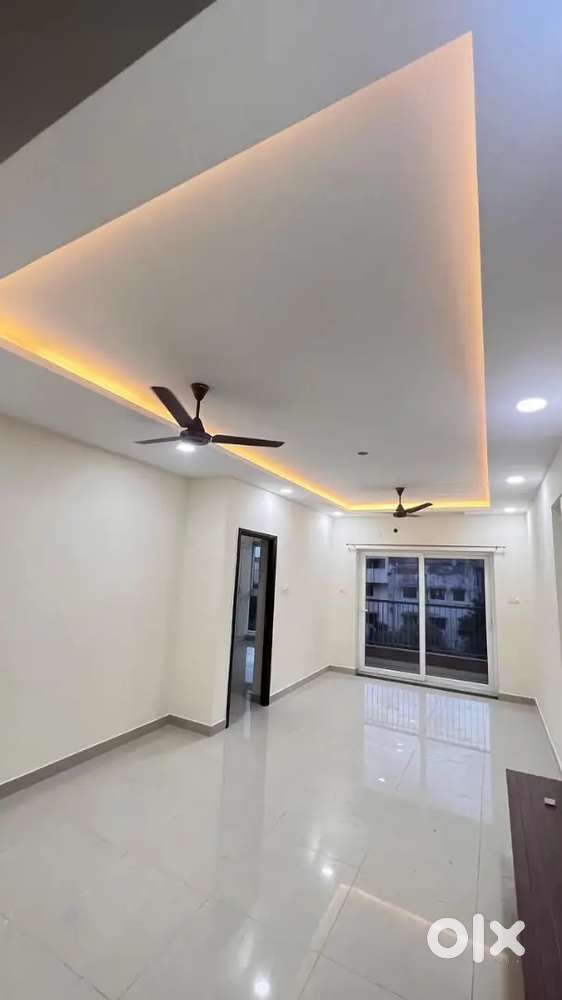 Pammal 1 bhk flat with covered car parking