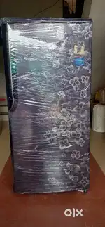 Washing Machine & Fridge – Great Condition 6 months warranty only 7000