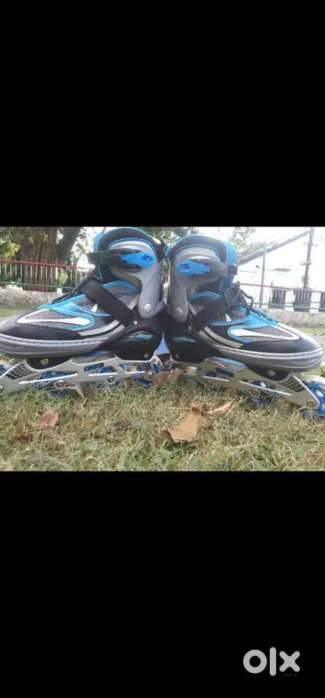 Cosco Inline Skate Shoes.adjustable. only 7 Days Use