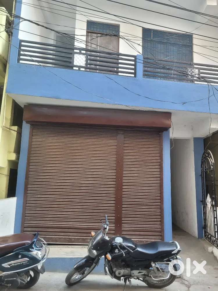 10x15 feet shop for rent