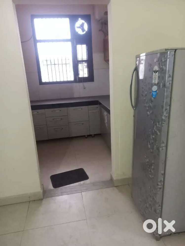 2bhk indepndt furnishd near sunny enclve 125 sector mundi kharar