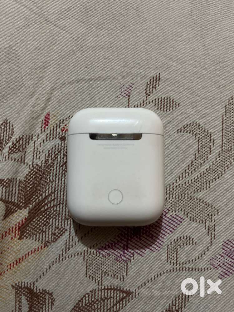 AppleEarbuds 2nd generation
