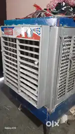 Desert Cooler 3 month old/  last prcie 3200