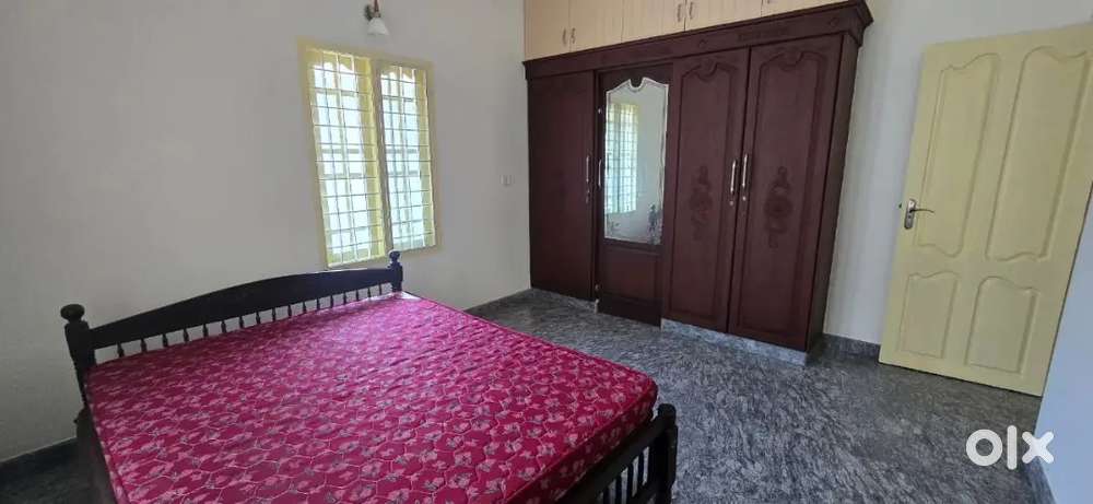 Independent Rooms for Working Men