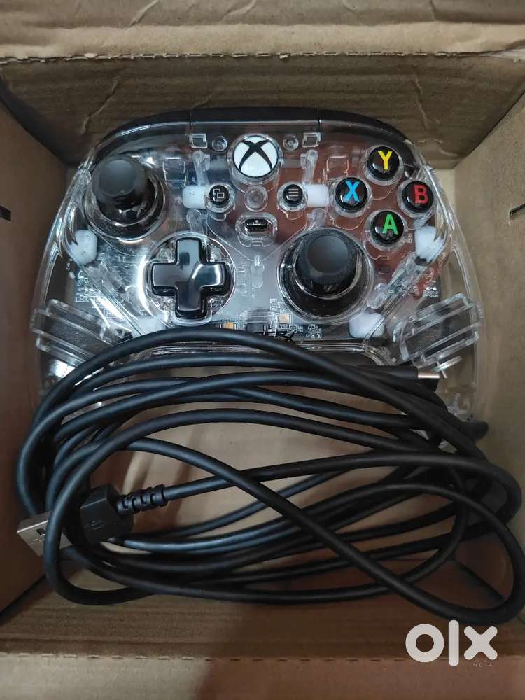 Gaming clutch gladiator  wired use for TV games, laptop like car games