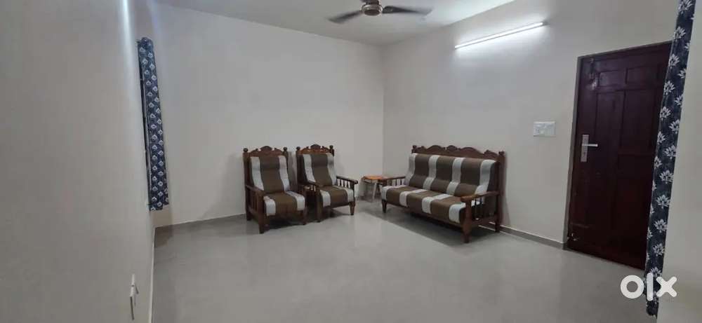 2 bhk for rent near Manapullikavu in Palakkad town