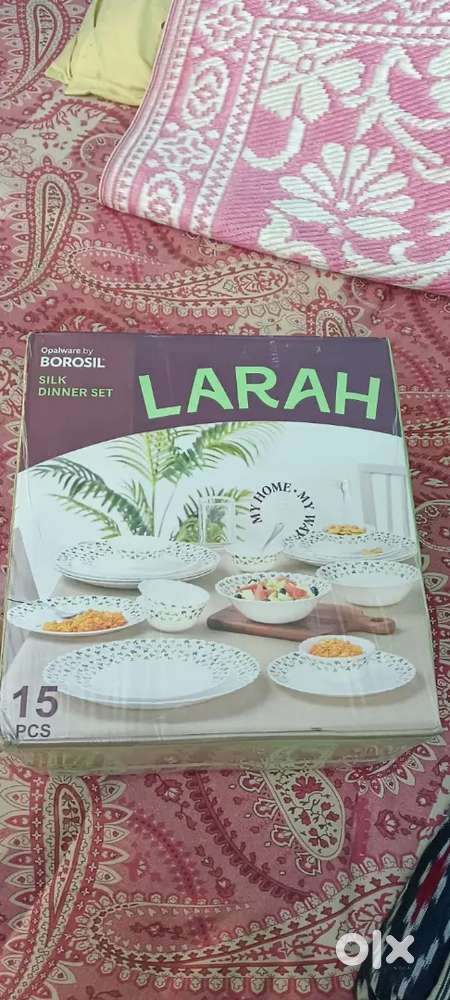 Borosil silk dinner set