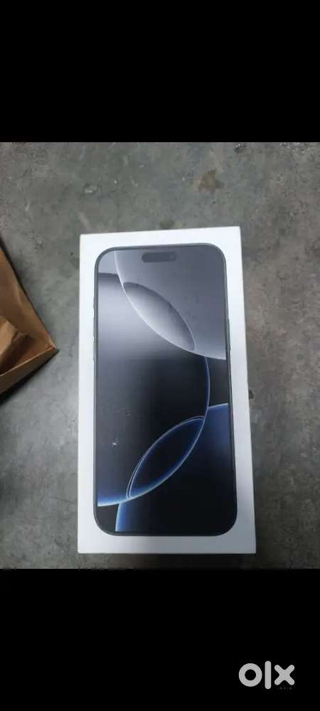 Iphone 16 pro 256gb 4 days old