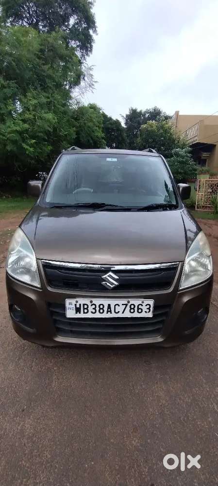 Maruti Suzuki Wagon R 2014 Petrol Well Maintained.