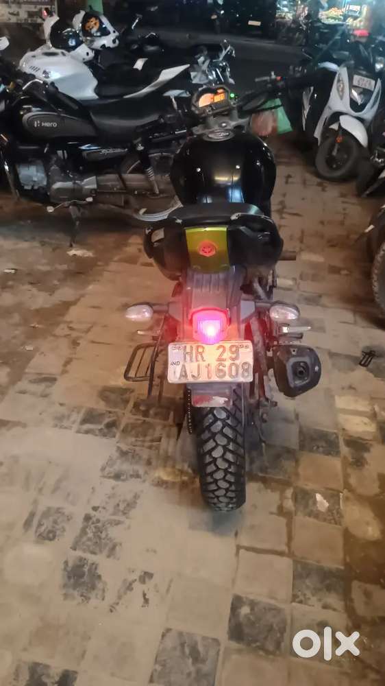 Smooth running and good looking bike  koi kmi nhi h