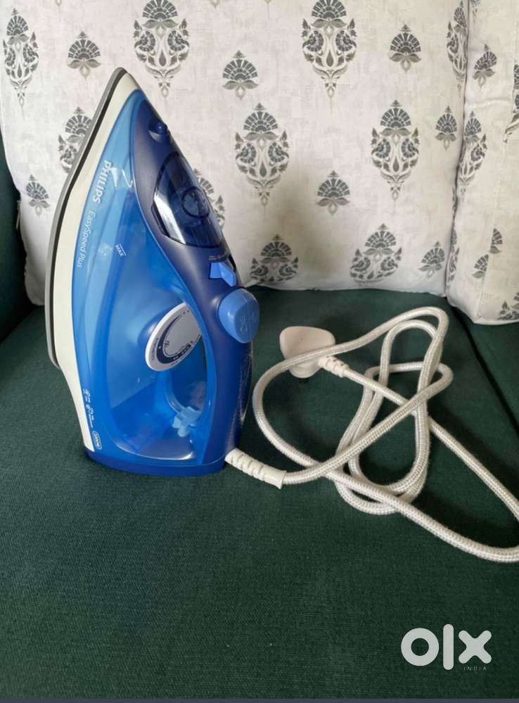 PHILLIPS qucick neating steam Iron