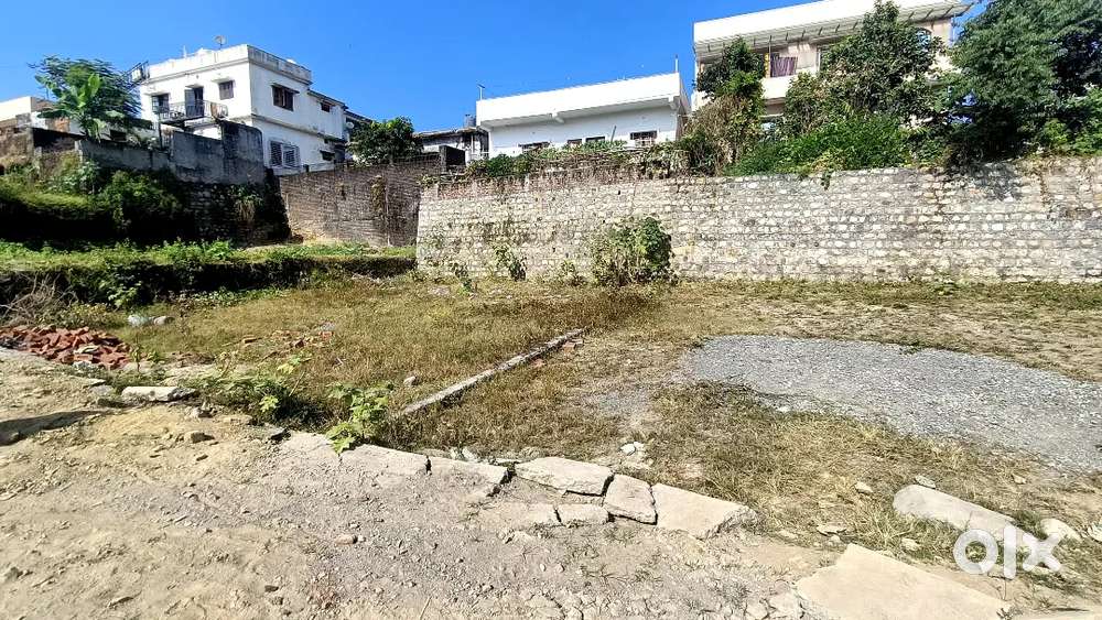 Plotting Avilable in sahasdhara road