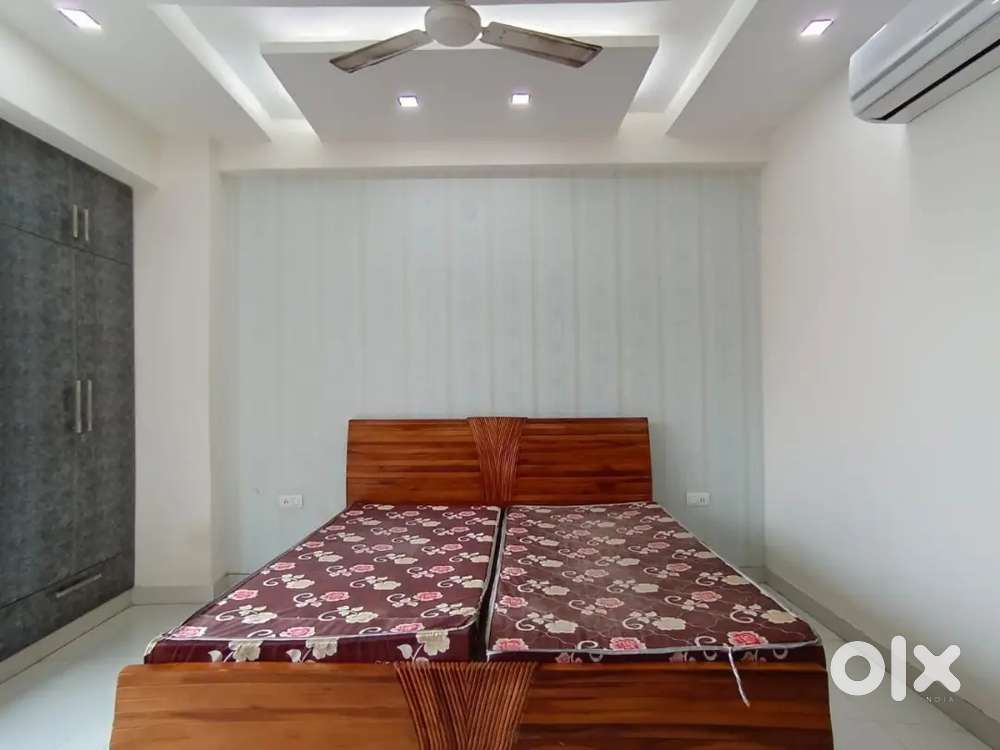 2 bhk flat for rent