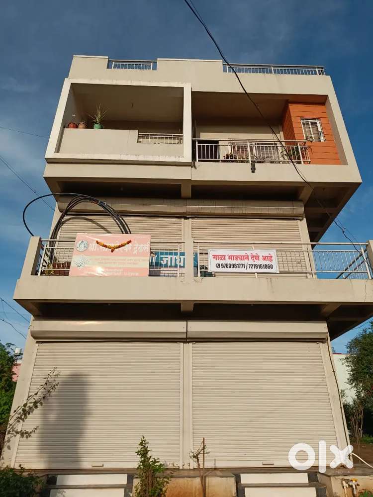 PRIME LOCATION OFFICE/SHOP SPACE ON NH4 HIGHWAY,NAGTHANE  READY TO GO!