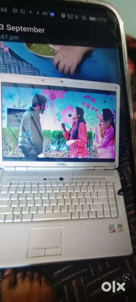 Badhiya laptop hai