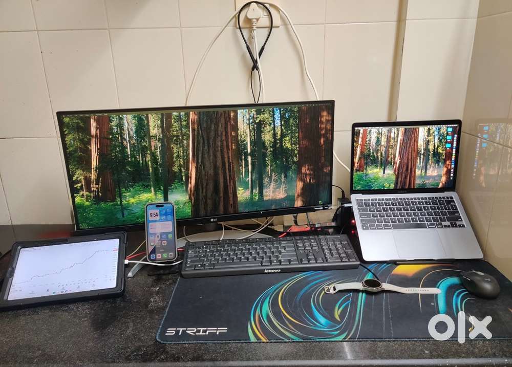 LG ULTRAWIDE MONITOR