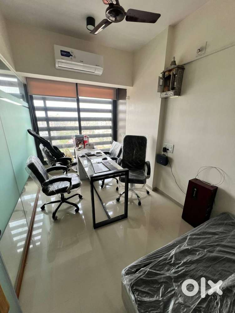 For Rent 520sq.fit Fully Furnished Office. Prahladnagar