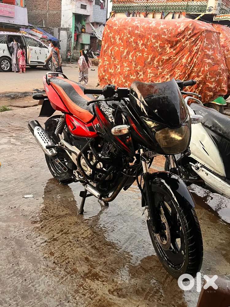 Bajaj Pulsar 150