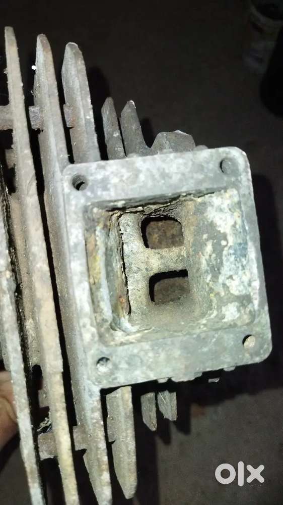 Rx 135 engine and catcone silencer