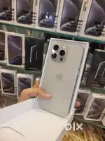 IPHONE 15PROMAX REFURBISHED MODEL'S WITH WARRANTY BILL BOX AVAILABLE