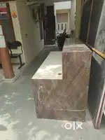 Reception table 1
