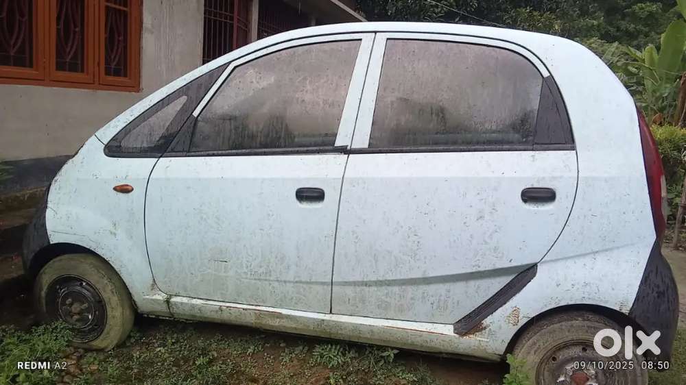 Tata Nano 2011
