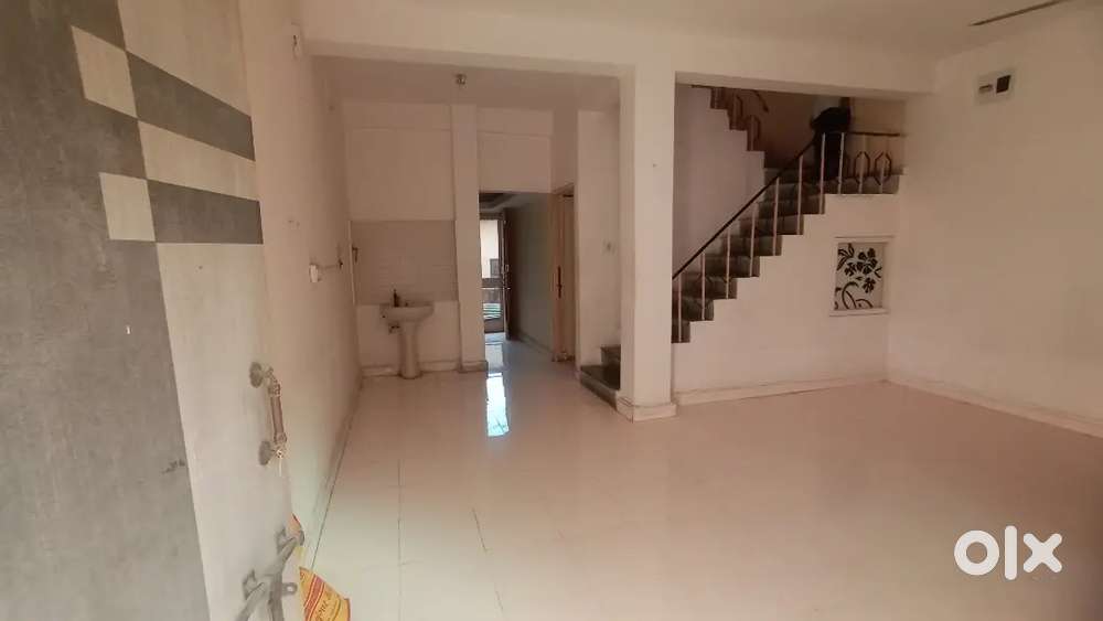 3bhk 1033sqft plot duplex for sale at racecourse in gated society