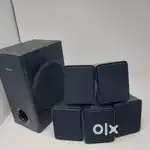 Philips 5.1 home theatre system just 2500