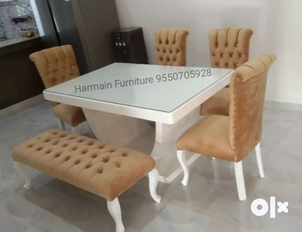 Change The Look Of Your House With Beautiful Model's Of Dining sets