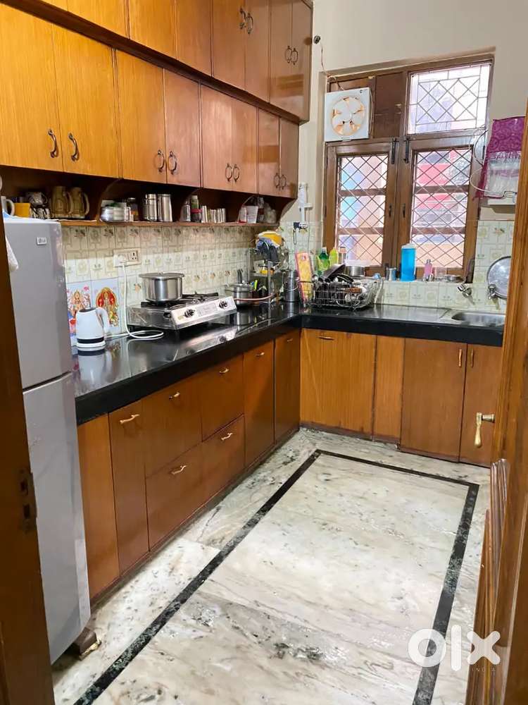 Fully furnished Beautiful 3BhK house