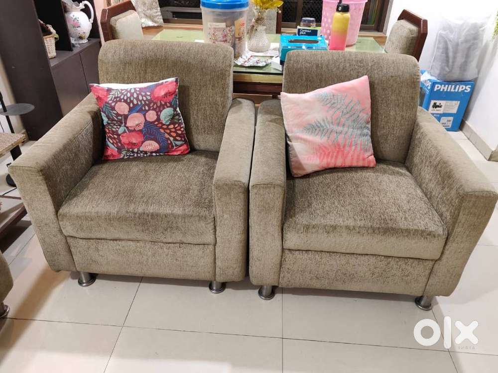 SofaSet with 1-Three Seater Sofa, 1-Two Seater Sofa & 2-Single Seater