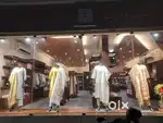 Female staff required for clothing store sale department