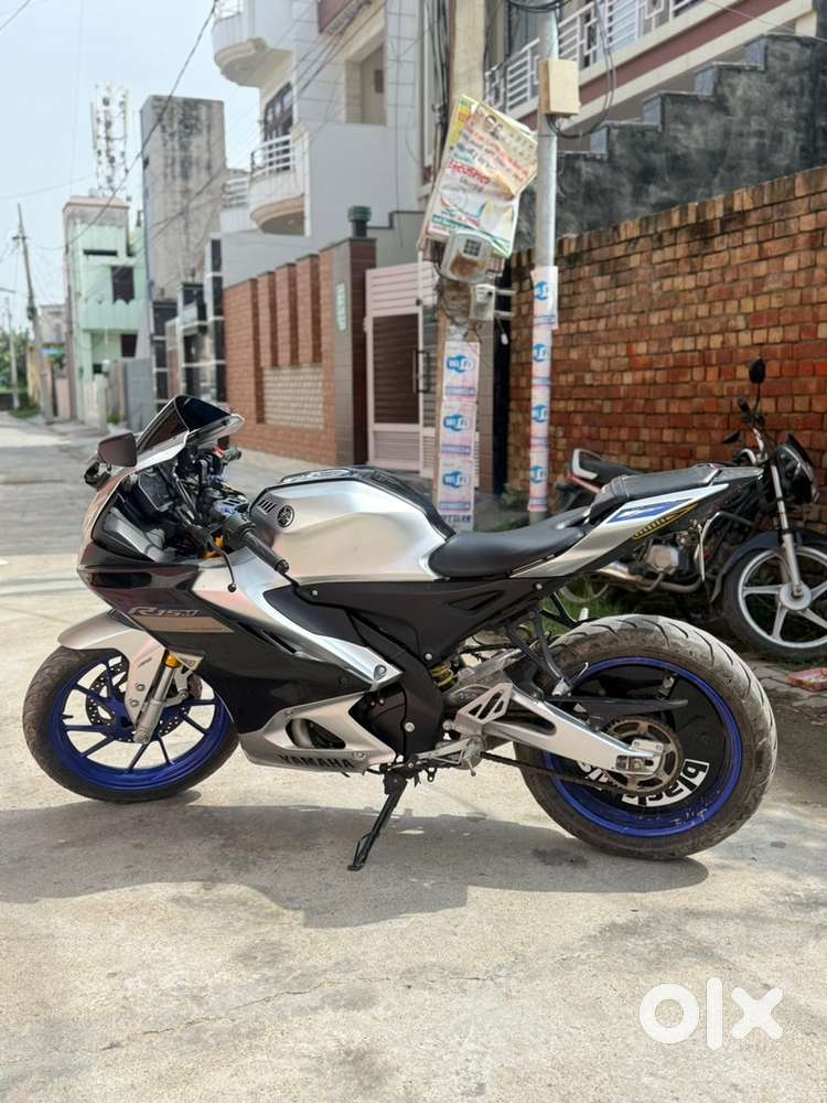 Yamaha R15M nov 2023 model