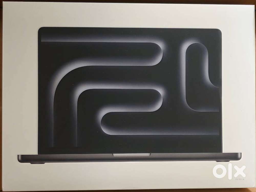 Apple MacBook Pro M4 : 24GB/1TB- Sealed Box