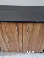 Very new 2.5feet wardrobe with no damange js like new
