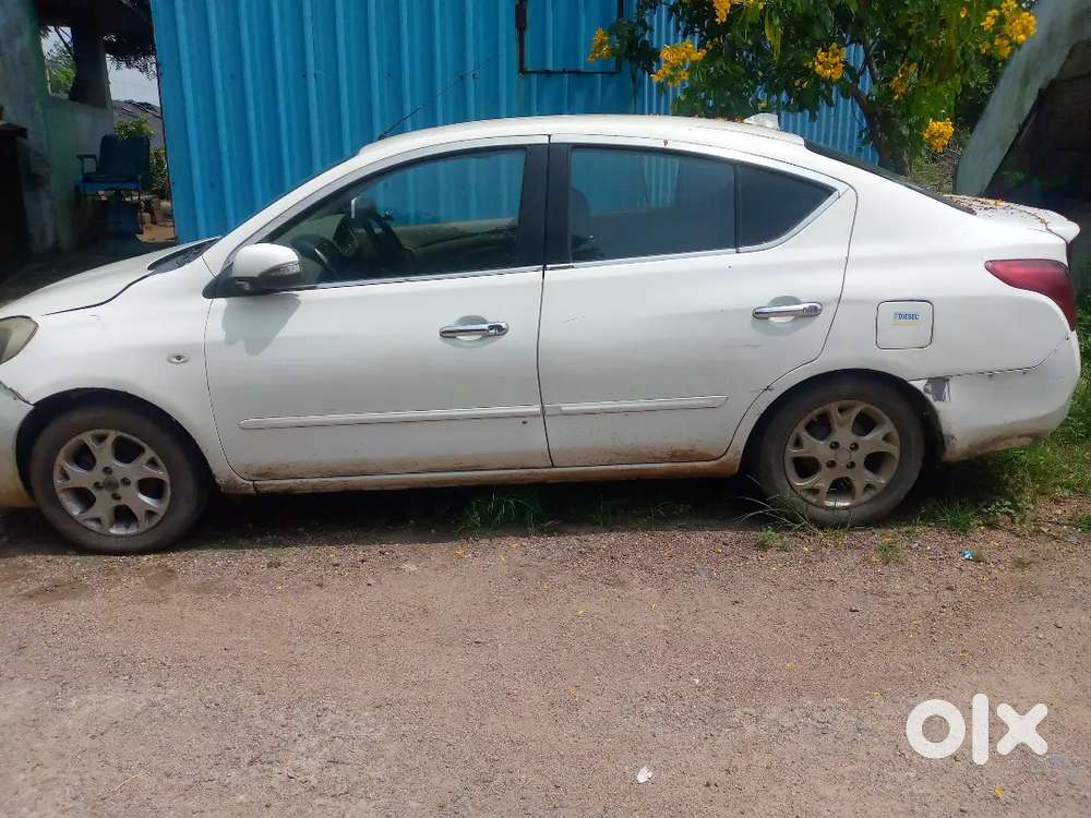 Renault Scala 2013 Diesel 140000 Km Driven