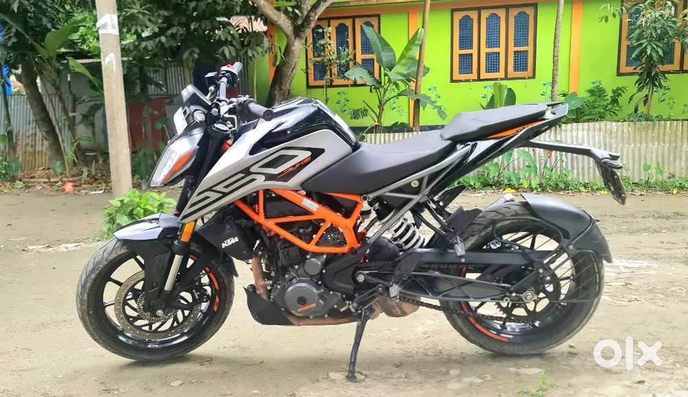 KTM Duke 250 BS6 with Daul ABS Document all update Excellent condition