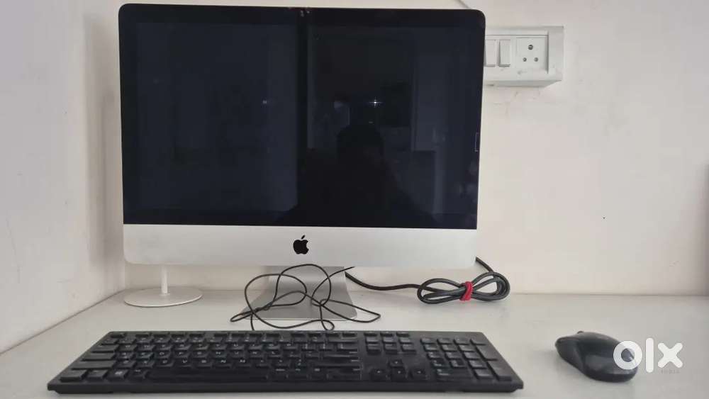 Apple Mac Desktop  Immaculate Condition  Smooth Performance 2017 model
