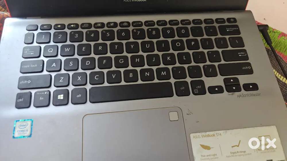 Asus vivo book s14