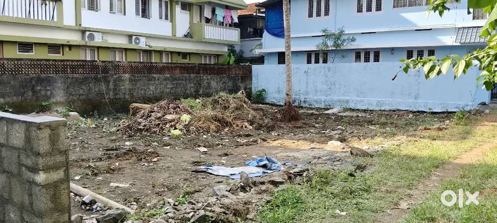 CHANGAMPUZHA PARK 5CENT PART /FULL