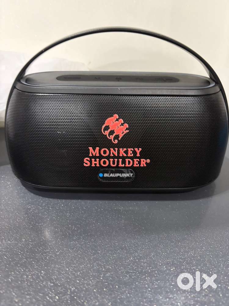 Monkey shoulder soeaker