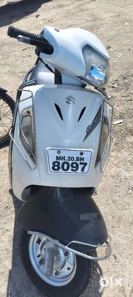 New tyre new battery good condition